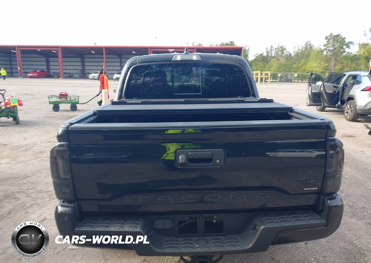 2022 Toyota Tacoma Trd Sport VIN:3TMCZ5AN0NM484444 - 15