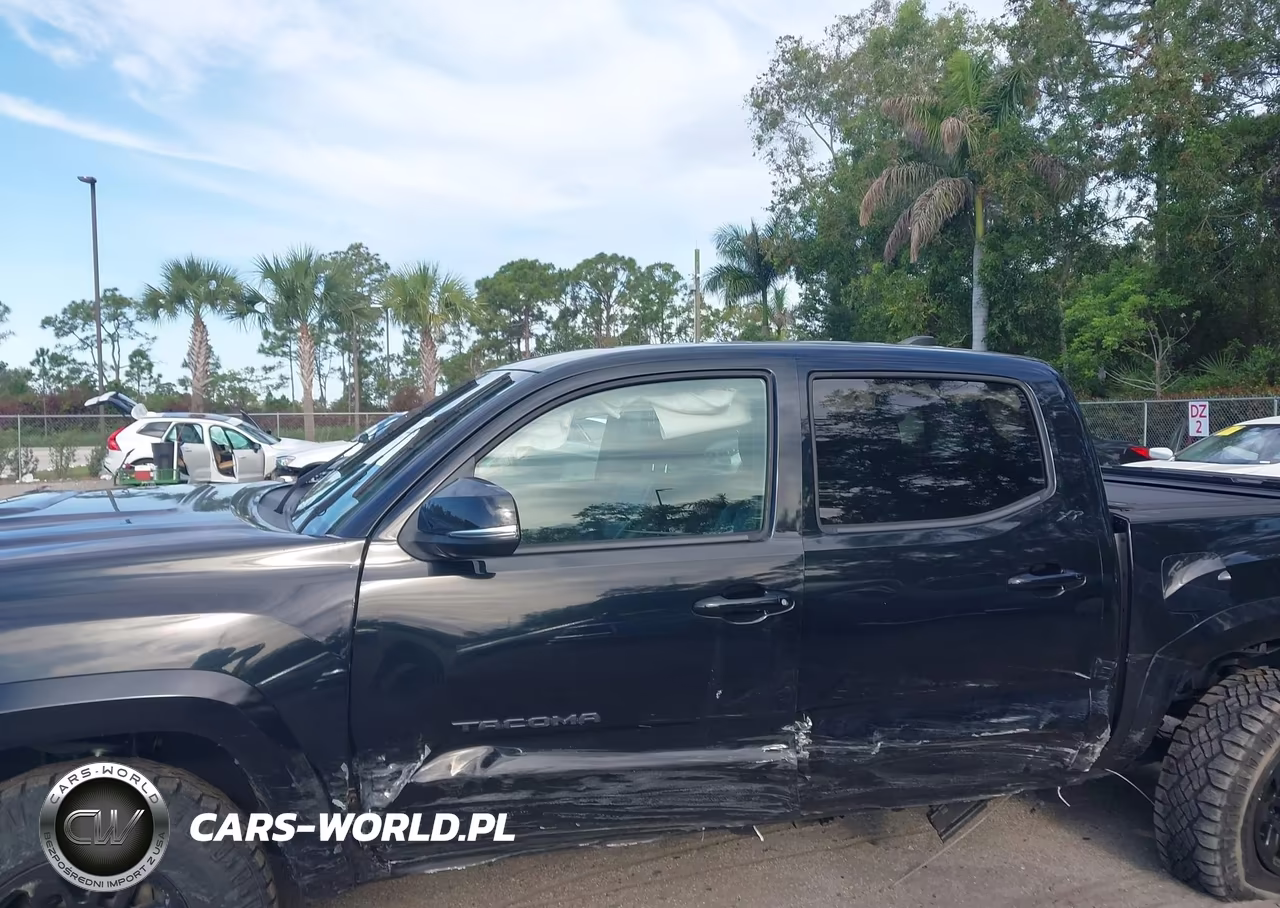 2022 Toyota Tacoma Trd Sport VIN:3TMCZ5AN0NM484444 - 6