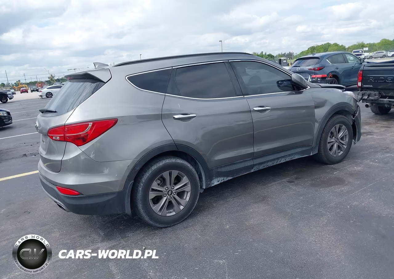 2015 Hyundai Santa Fe Sport 2.4L VIN:5XYZU3LB3FG298251 - 4