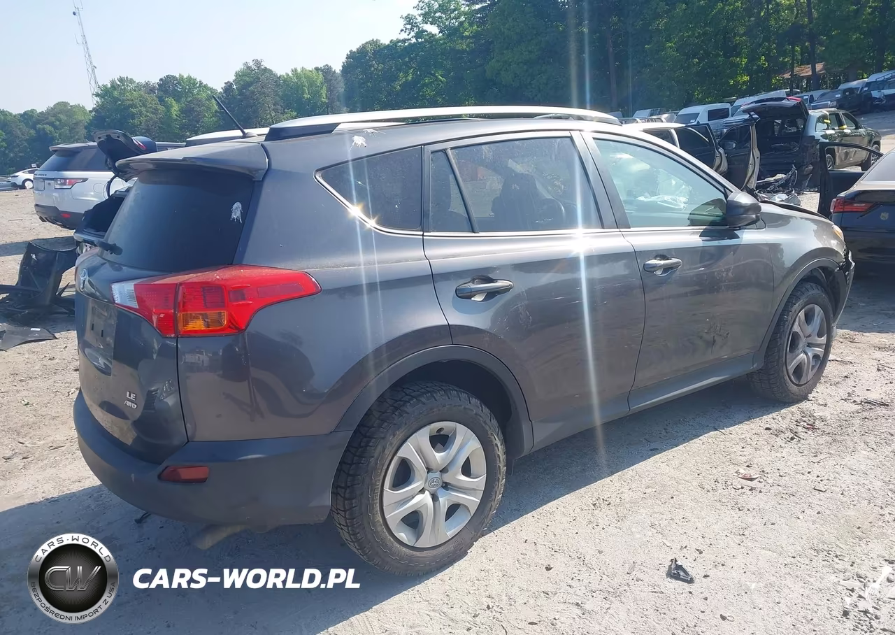2015 Toyota Rav4 Le VIN:JTMBFREV2FJ028188 - 4