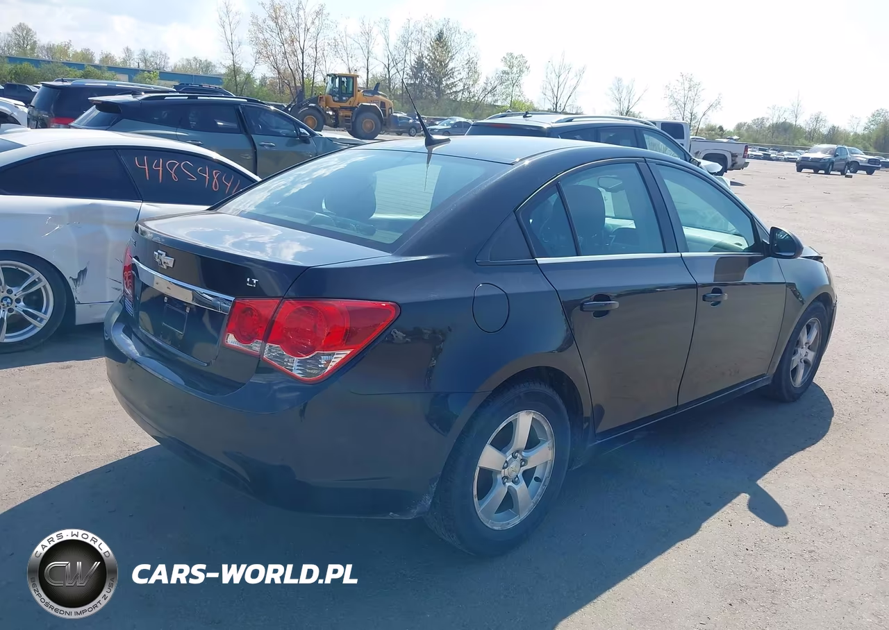 2014 Chevrolet Cruze 1Lt Auto VIN:1G1PC5SB2E7216389 - 4