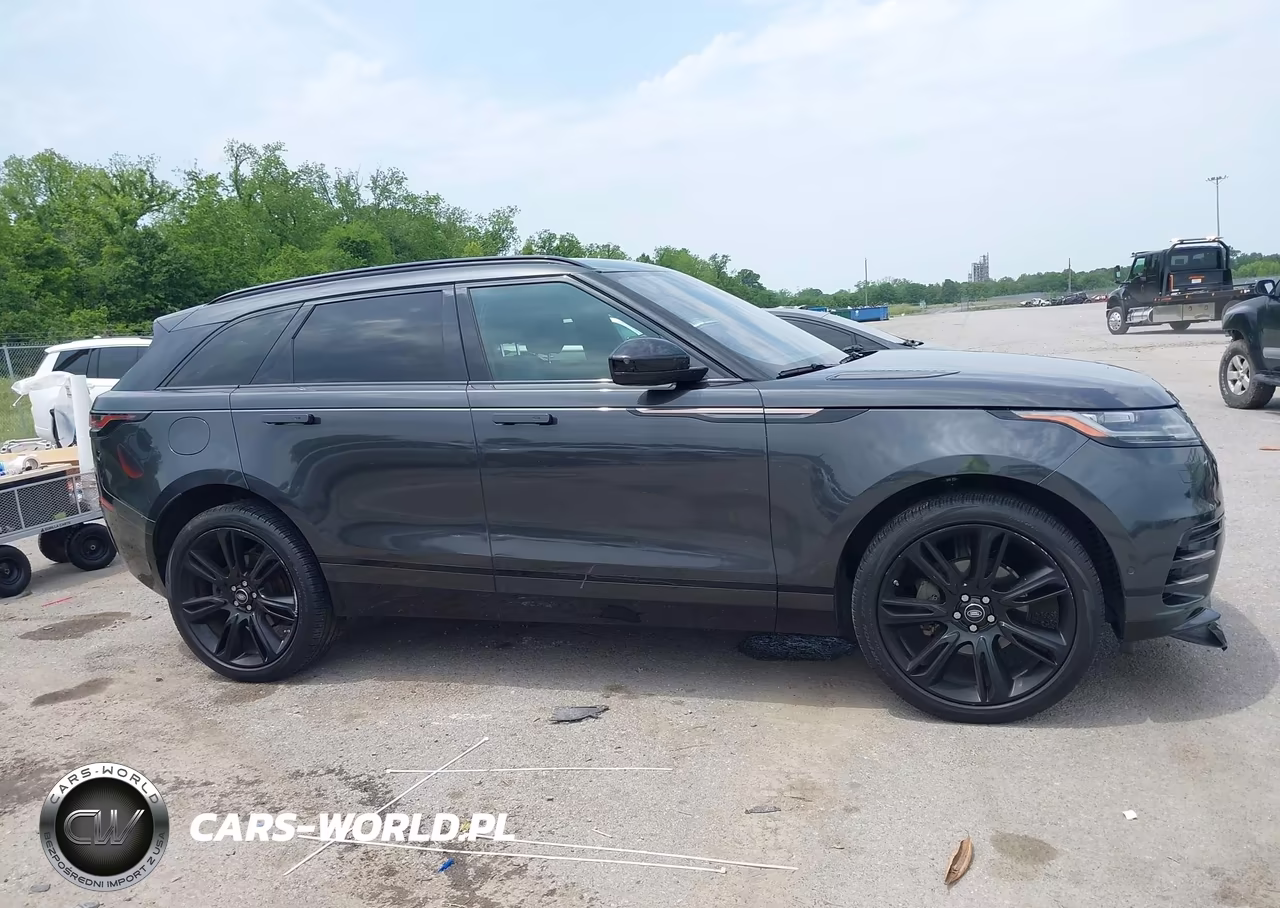 2018 Land Rover Range Rover Velar P250 Se R-Dynamic VIN:SALYL2RX7JA775017 - 13
