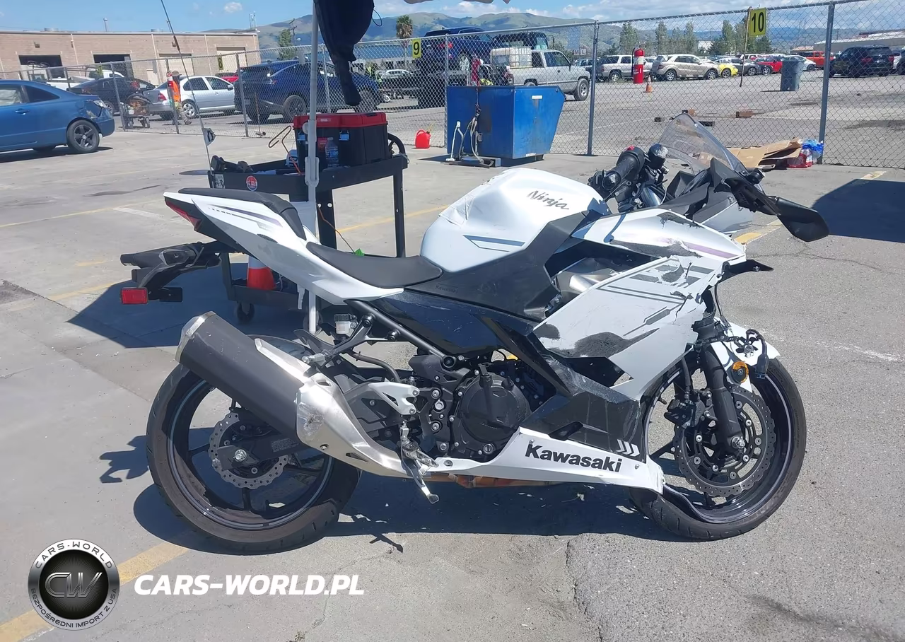 2023 Kawasaki Ex400 VIN:JKAEXKH1XPDAR4639 - 13