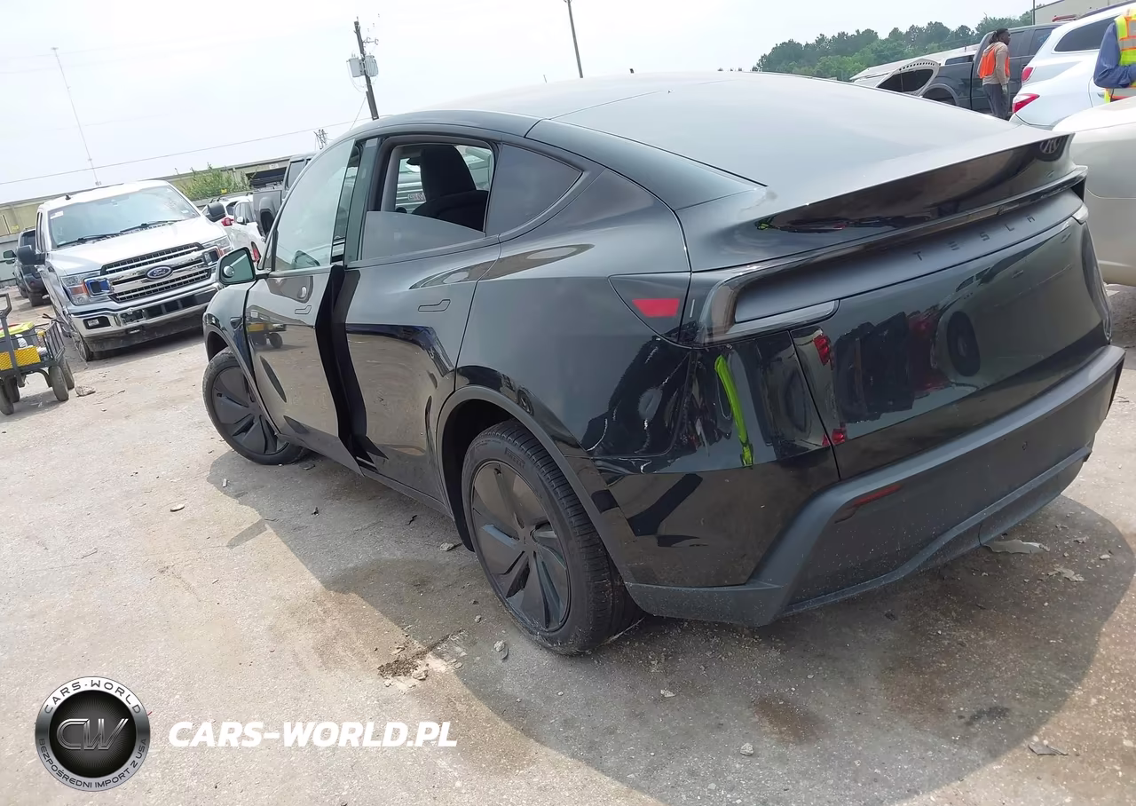 2026 Tesla Model Y VIN:7SAYGDED7TA495045 - 3