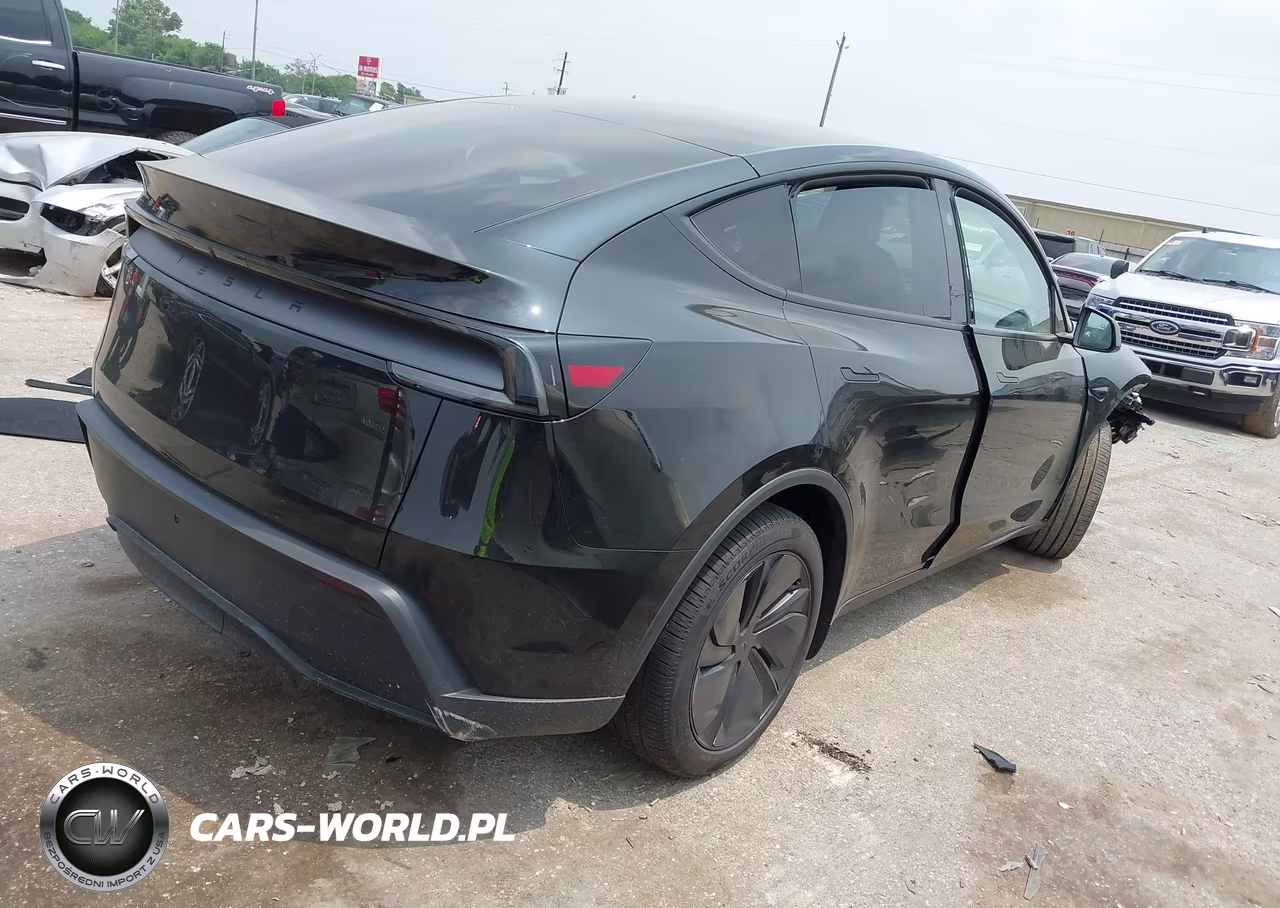 2026 Tesla Model Y VIN:7SAYGDED7TA495045 - 4