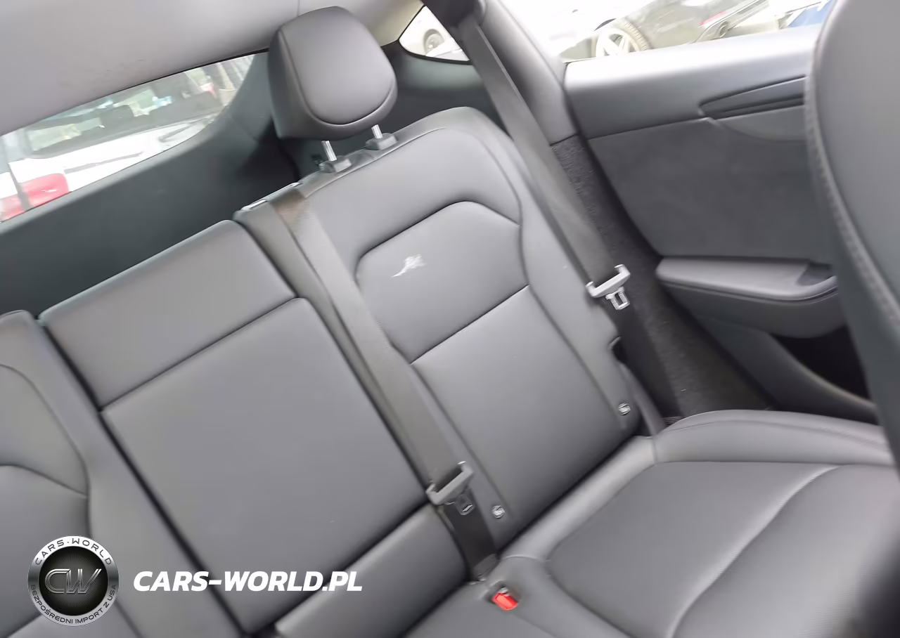 2026 Tesla Model Y VIN:7SAYGDED7TA495045 - 8