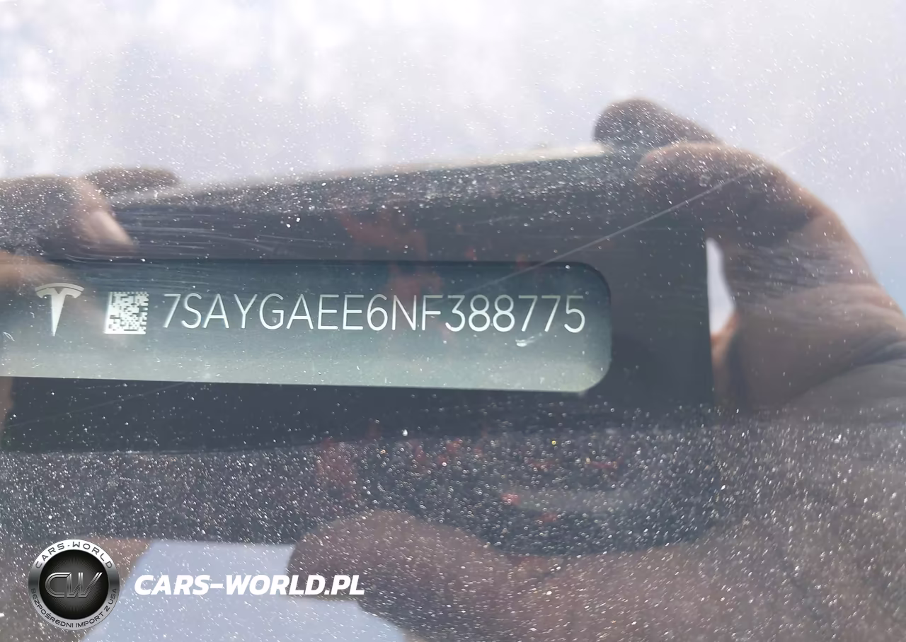 2022 Tesla Model Y Long Range Dual Motor All-Wheel Drive VIN:7SAYGAEE6NF388775 - 9