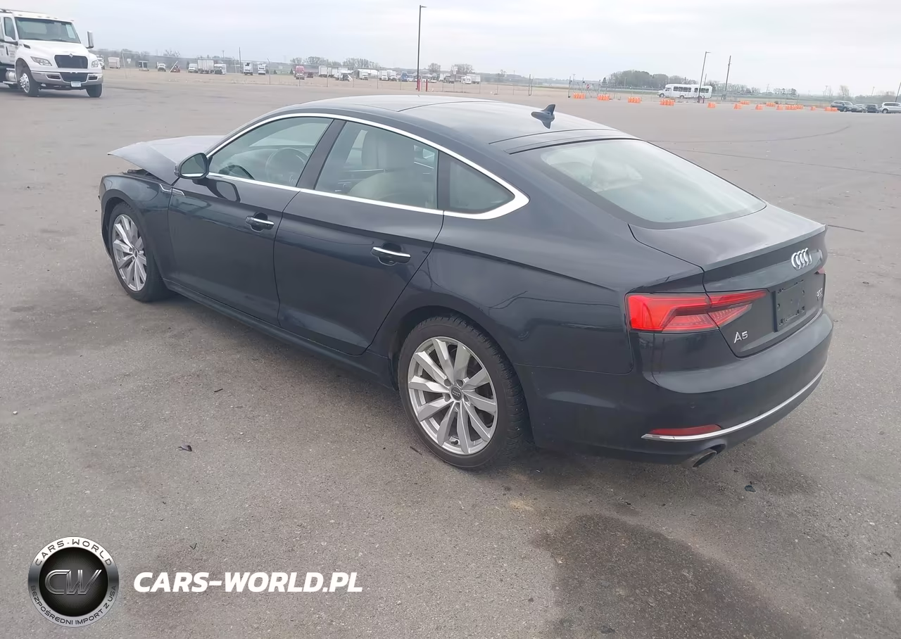 2018 Audi A5 2.0T Premium VIN:WAUBNCF55JA008716 - 3