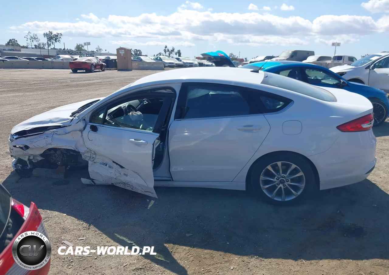2017 Ford Fusion Hybrid Se VIN:3FA6P0LU8HR295323 - 13