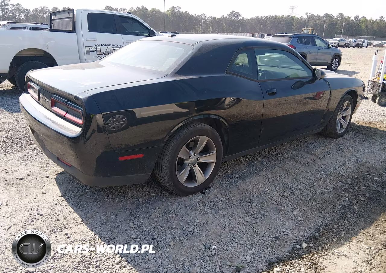 2015 Dodge Challenger Sxt VIN:2C3CDZAG4FH843080 - 4