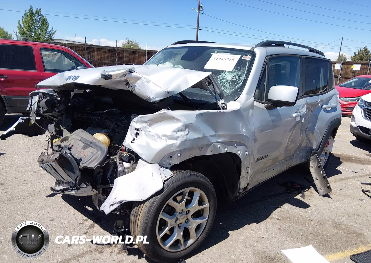2017 Jeep Renegade Latitude 4X4 VIN:ZACCJBBB3HPF40811 - 2
