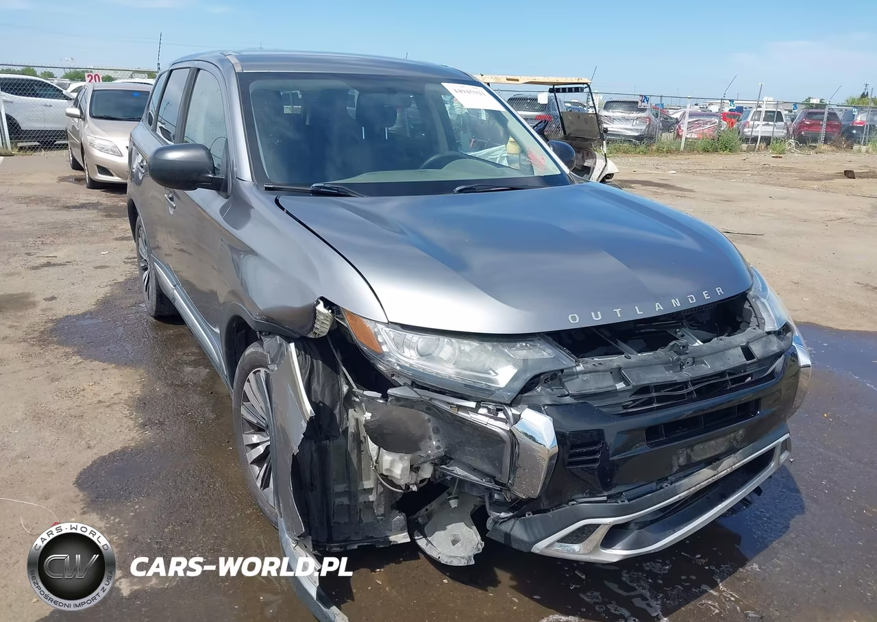 2019 Mitsubishi Outlander Es