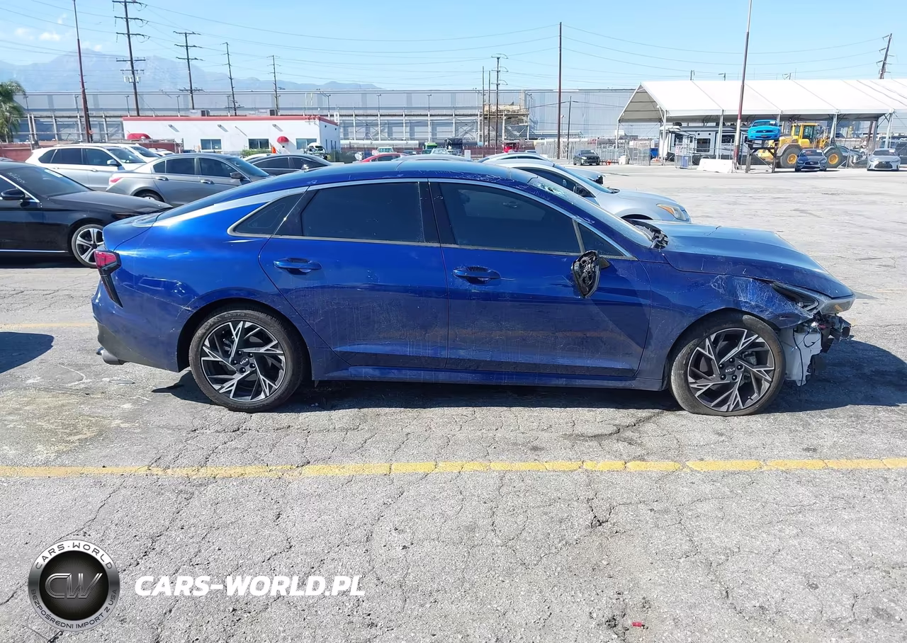 2025 Kia K5 Gt-Line VIN:KNAG64J76S5311693 - 13