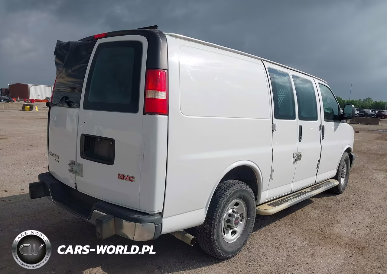 2015 GMC Savana 2500 Work Van VIN:1GTW7FCF5F1904888 - 4