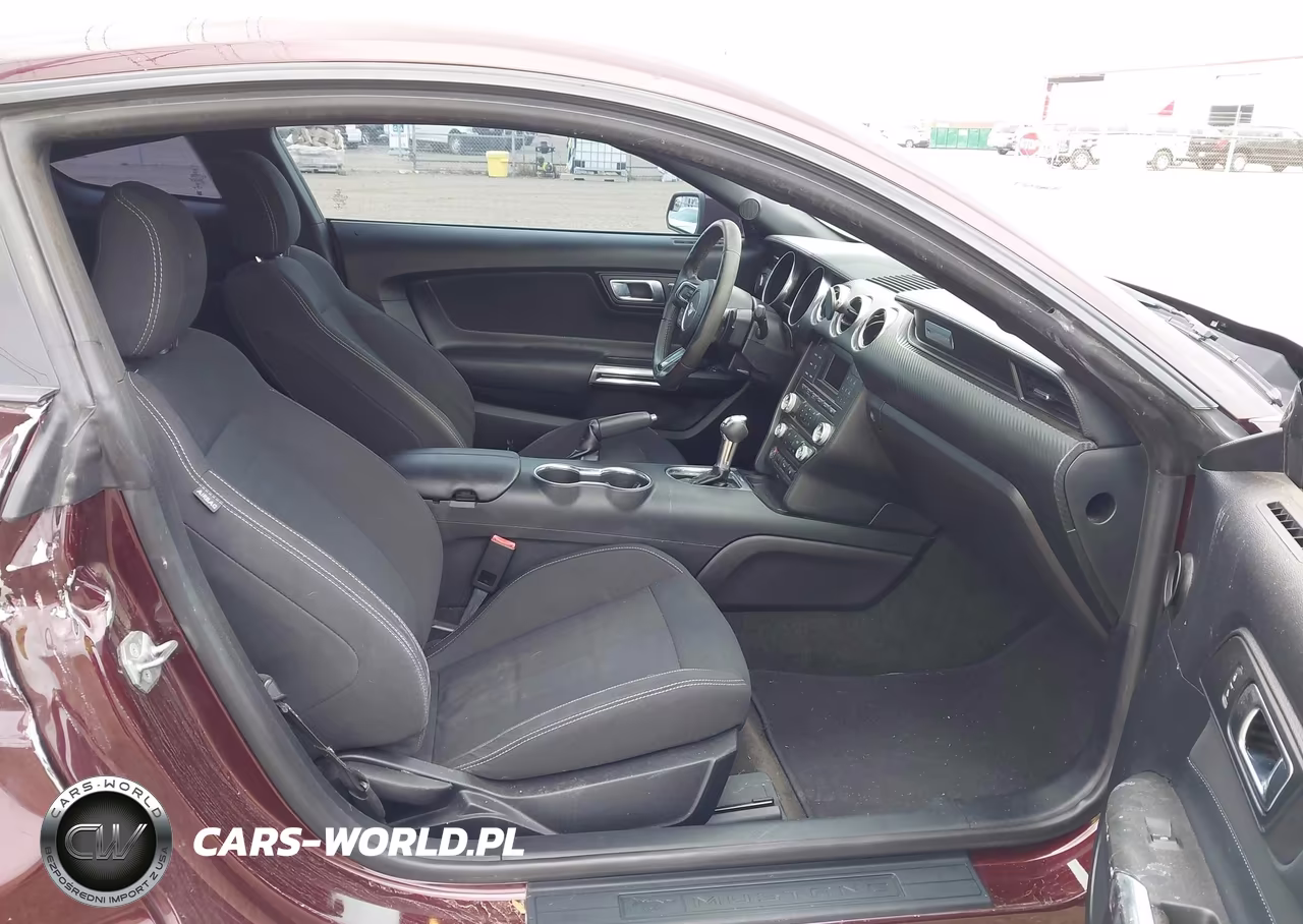 2018 Ford Mustang Ecoboost VIN:1FA6P8TH2J5123587 - 5