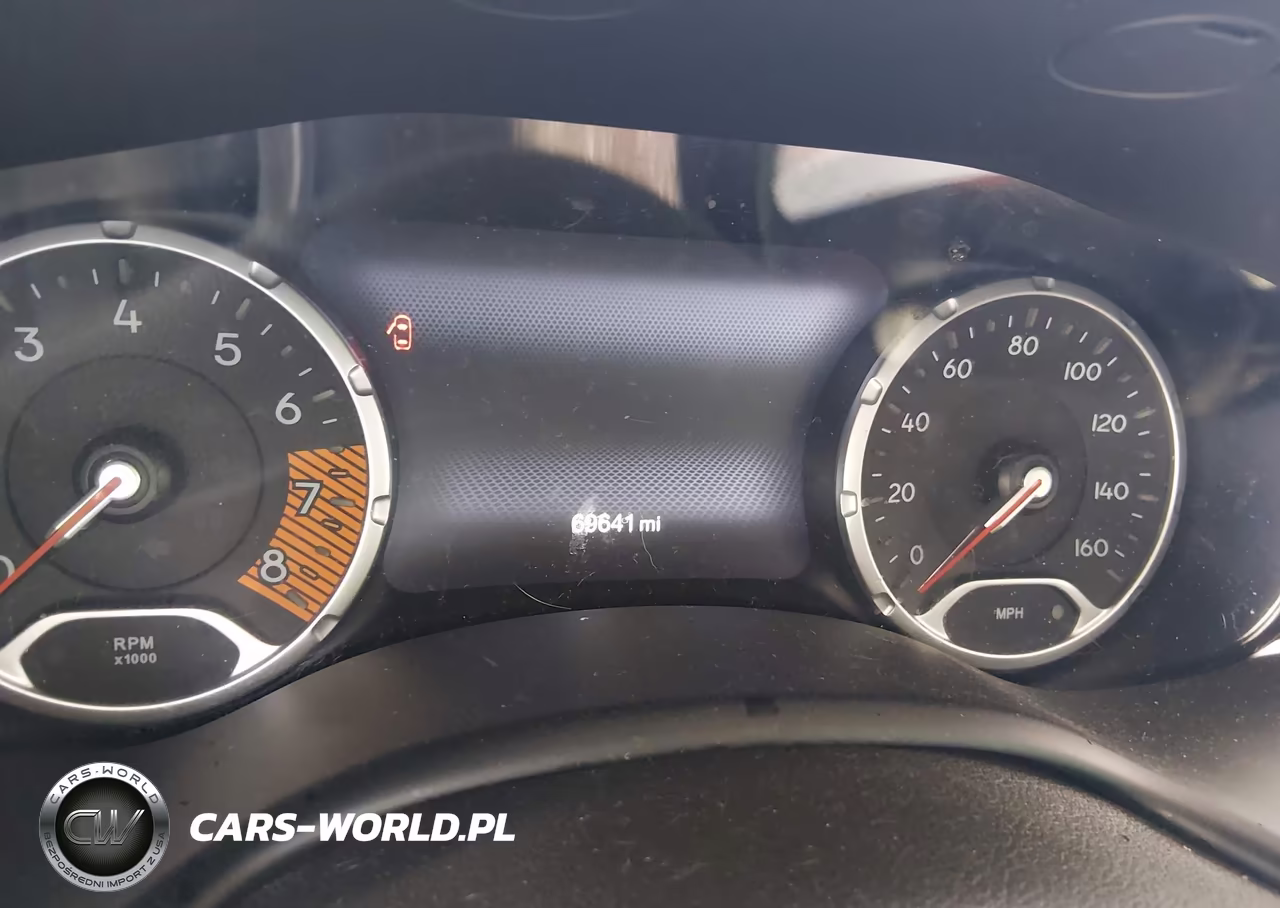 2021 Jeep Renegade Latitude 4X4 VIN:ZACNJDBB4MPM25694 - 7