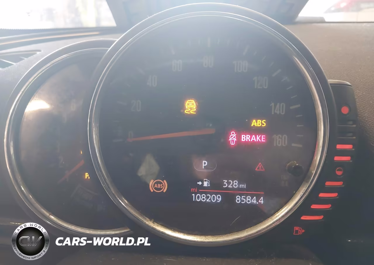 2017 Mini Clubman Cooper VIN:WMWLN5C52H2E32737 - 7