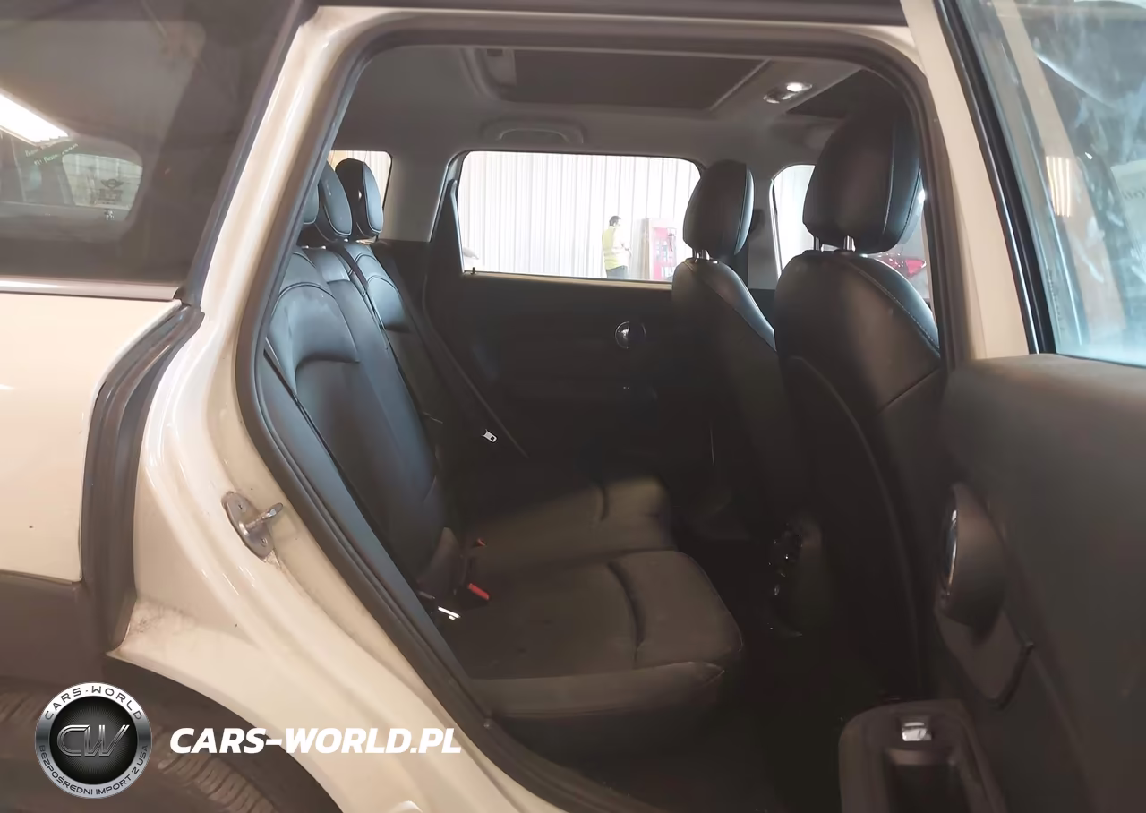 2017 Mini Clubman Cooper VIN:WMWLN5C52H2E32737 - 8