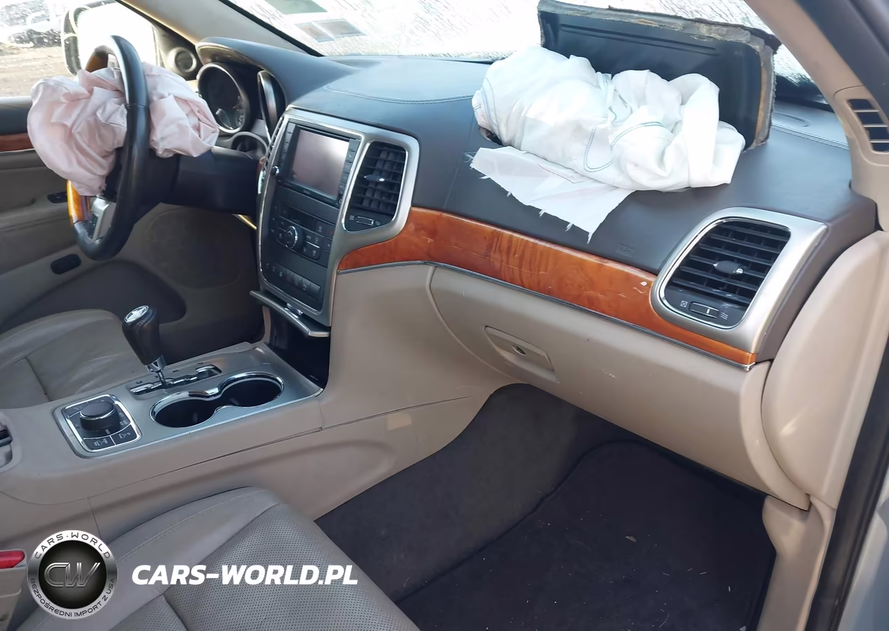 2012 Jeep Grand Cherokee Overland VIN:1C4RJFCT0CC311105 - 5