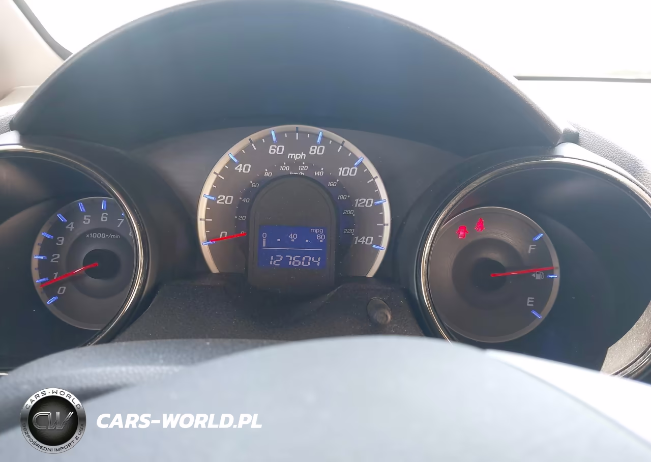 2013 Honda Fit Sport VIN:JHMGE8G56DC004041 - 7
