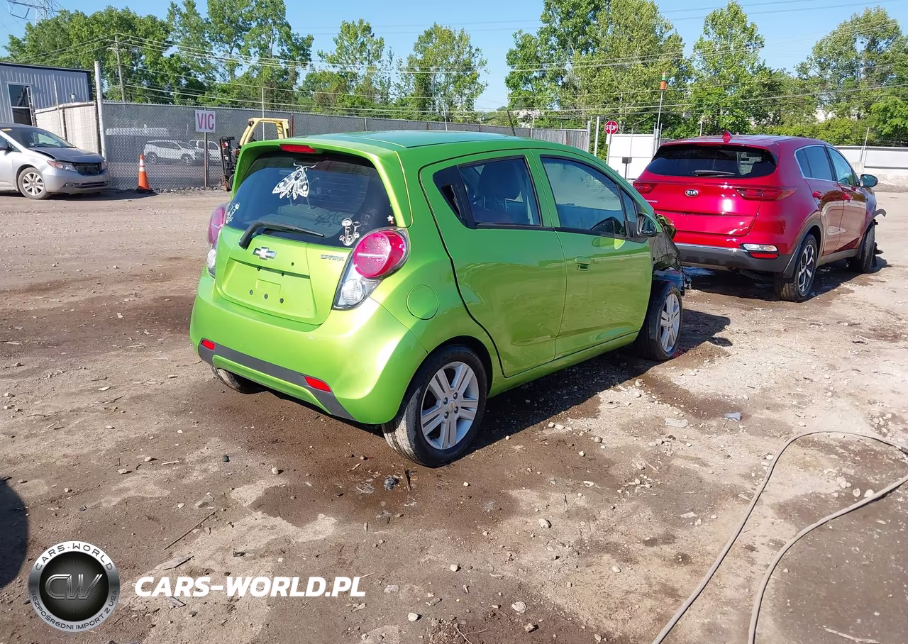 2014 Chevrolet Spark 1Lt Auto VIN:KL8CD6S9XEC481129 - 4