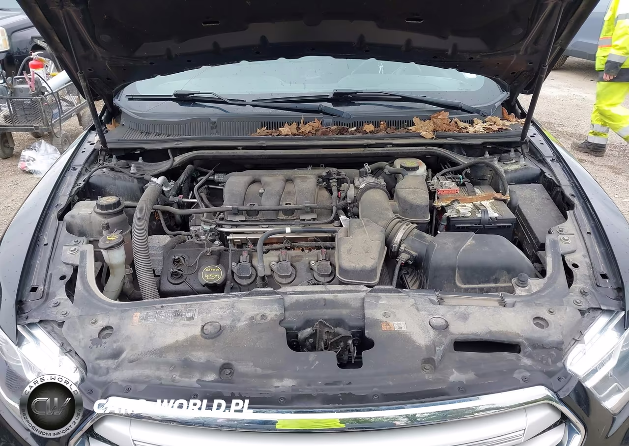 2015 Ford Taurus Sel VIN:1FAHP2H81FG176565 - 10