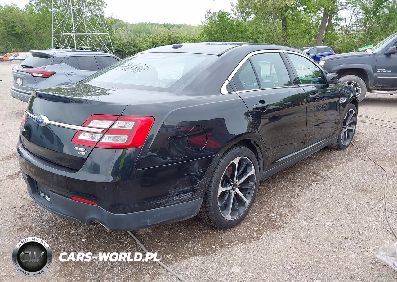 2015 Ford Taurus Sel VIN:1FAHP2H81FG176565 - 4