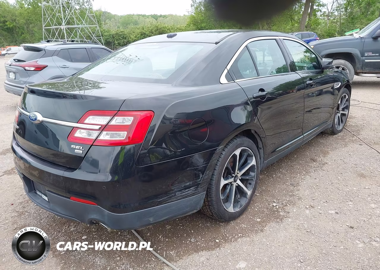 2015 Ford Taurus Sel VIN:1FAHP2H81FG176565 - 6