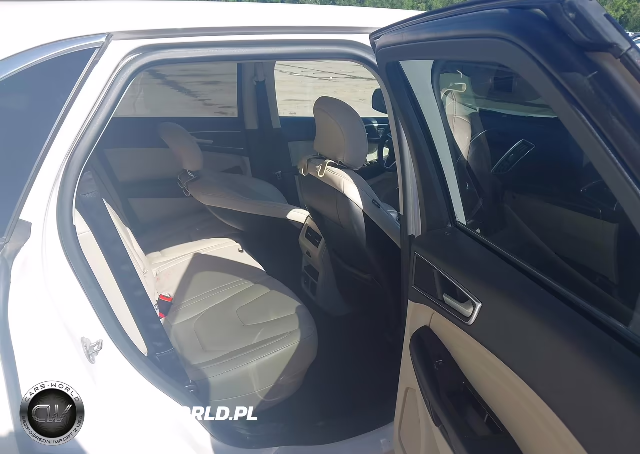 2017 Ford Edge Titanium VIN:2FMPK4K98HBC21816 - 8