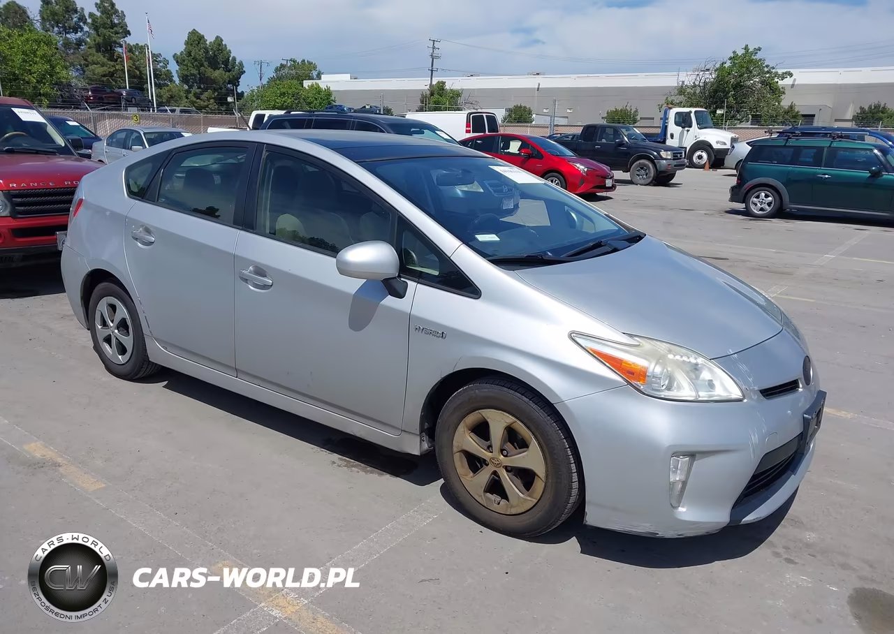 2015 Toyota Prius Three