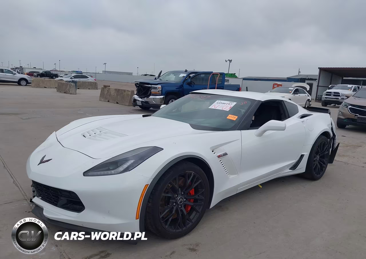 2015 Chevrolet Corvette Z06 VIN:1G1YS2D66F5604177 - 2