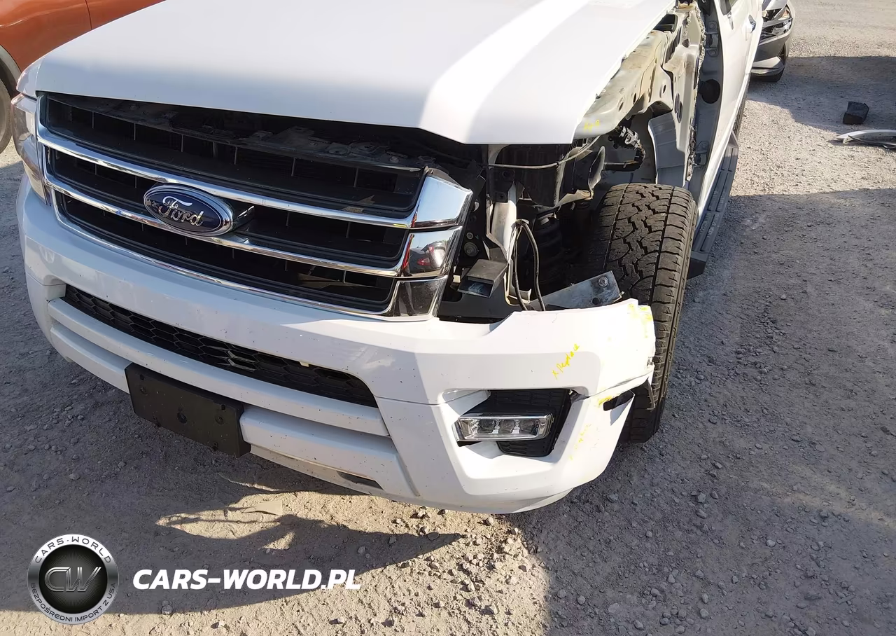 2017 Ford Expedition Xlt VIN:1FMJU1JT5HEA84446 - 19