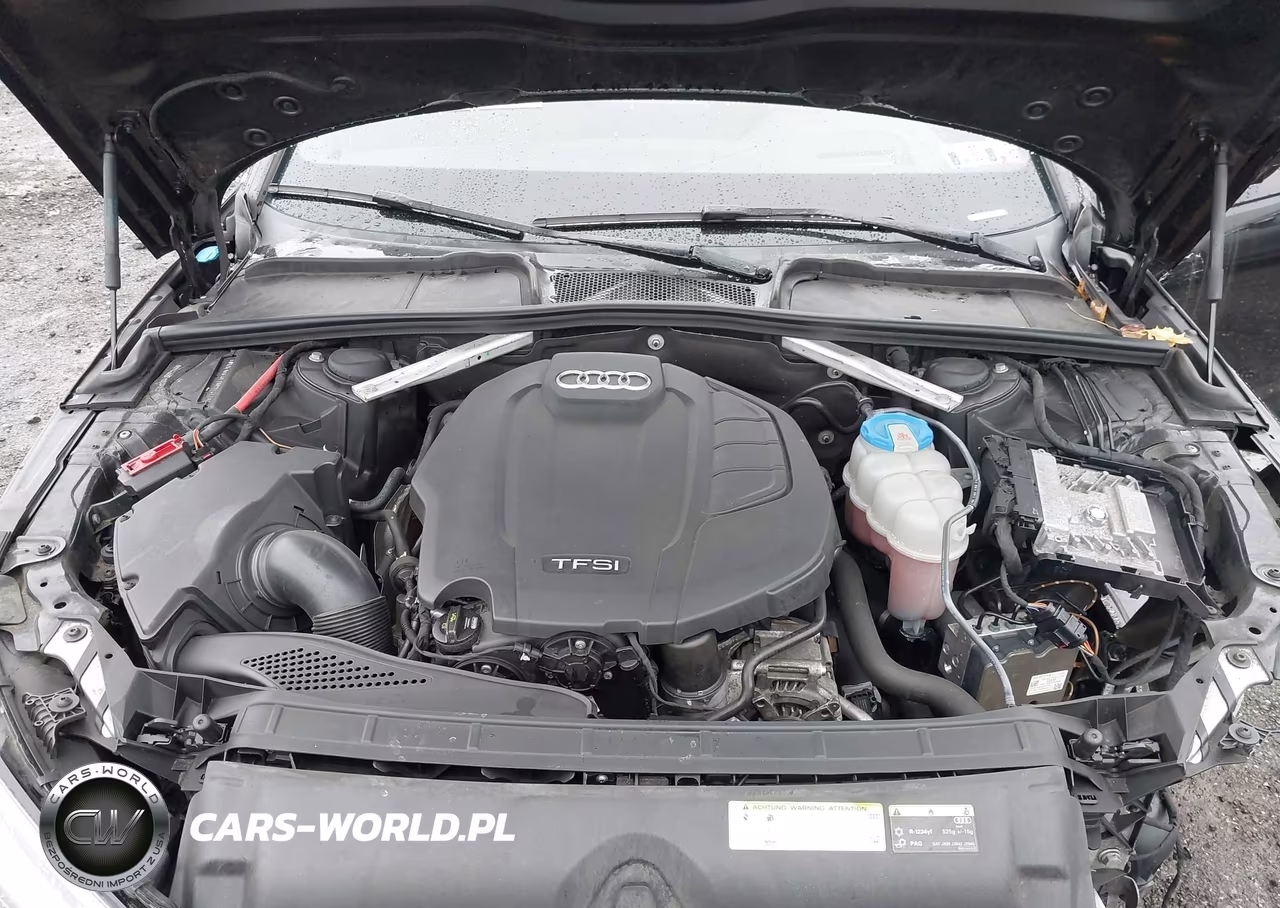 2018 Audi A4 2.0T Premium VIN:WAUFNAF46JN000341 - 10