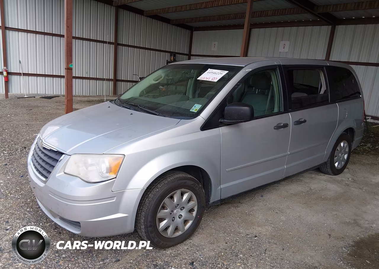 2008 Chrysler Town & Country Lx VIN:2A8HR44H38R623946 - 2
