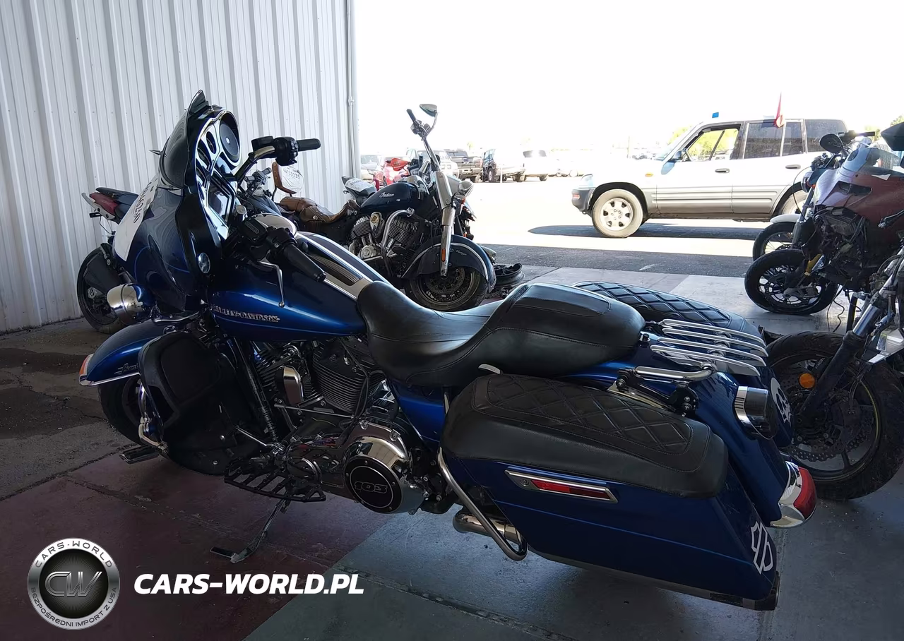 2015 Harley-Davidson Flhtk Ultra Limited VIN:1HD1KEL37FB628571 - 3