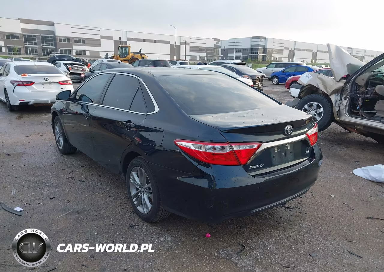 2017 Toyota Camry Se VIN:4T1BF1FK4HU805764 - 3
