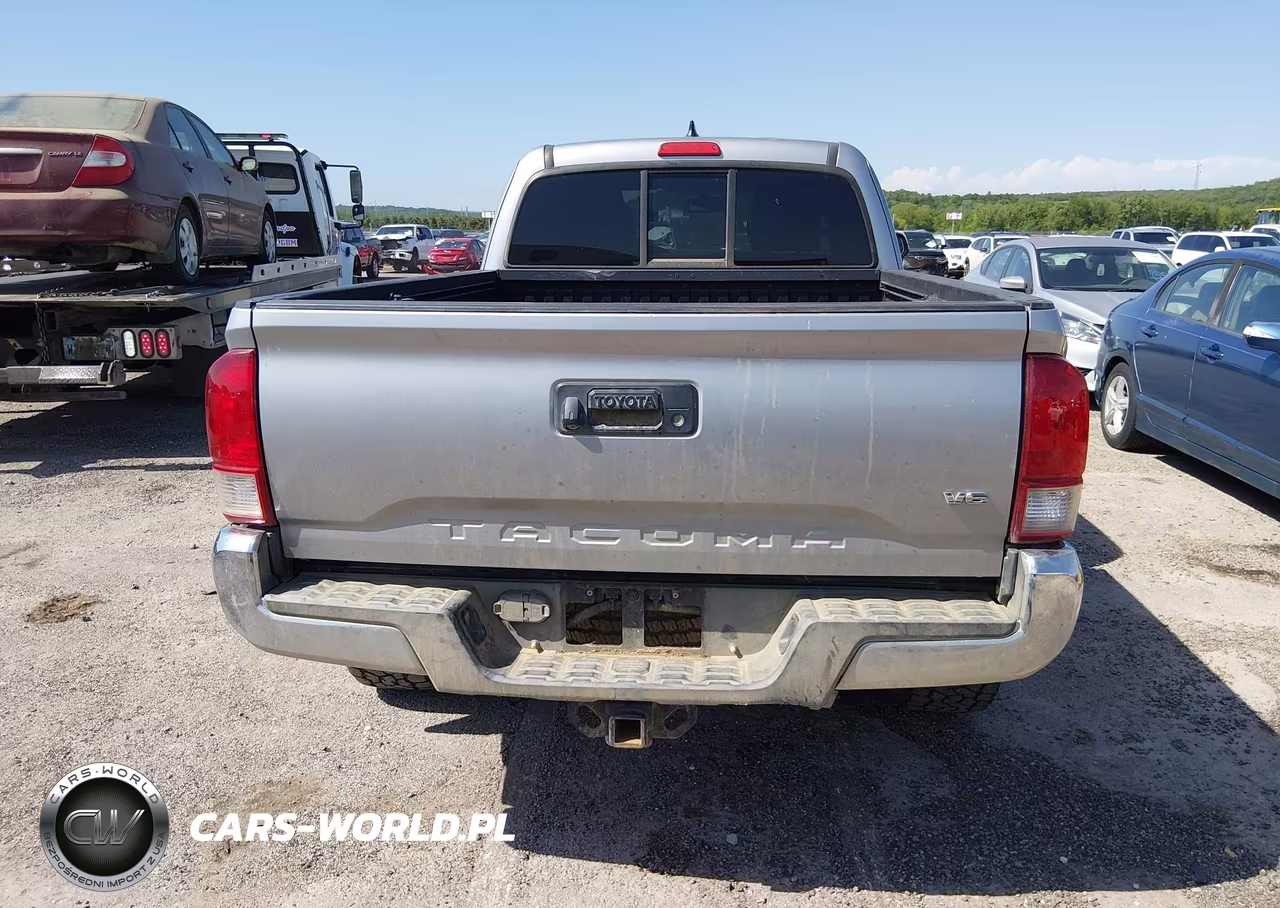 2016 Toyota Tacoma Trd Off Road VIN:5TFSZ5AN0GX040781 - 16