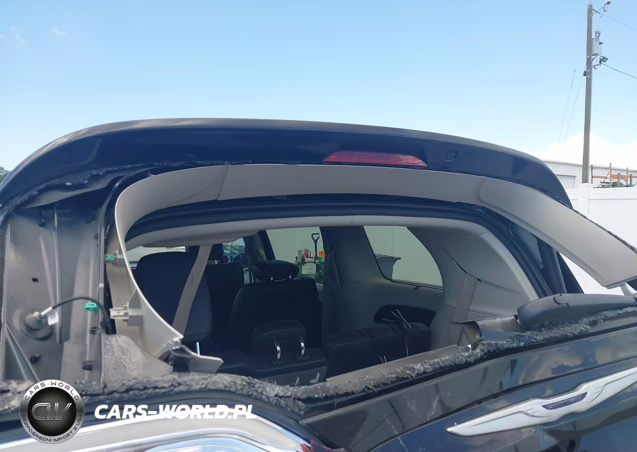 2017 Chrysler Pacifica Touring-L VIN:2C4RC1BG1HR526265 - 19