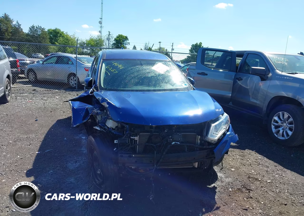 2017 Nissan Rogue S VIN:KNMAT2MV1HP595862 - 13