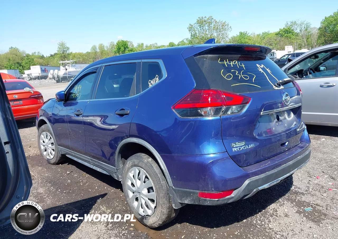 2017 Nissan Rogue S VIN:KNMAT2MV1HP595862 - 3
