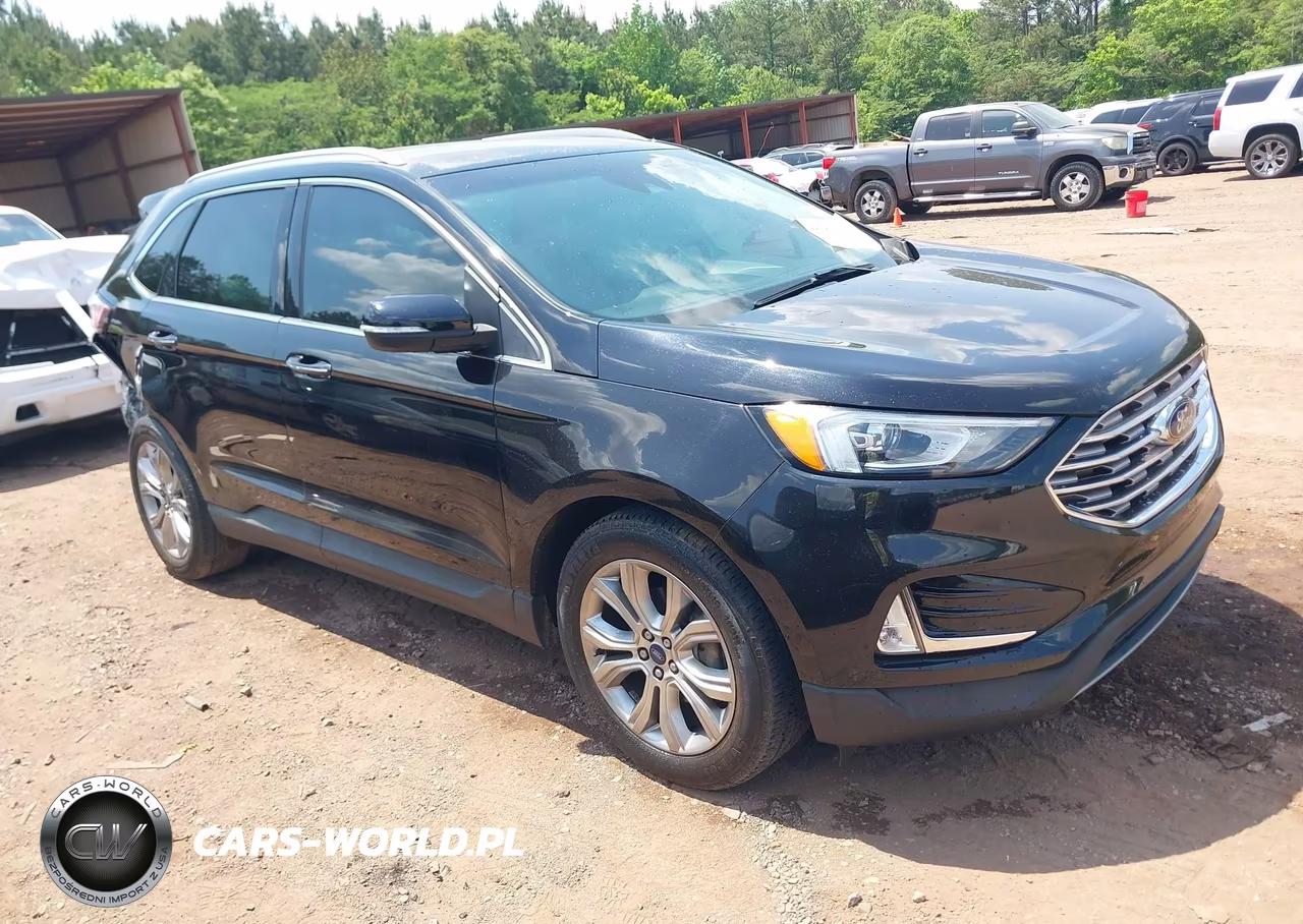 2019 Ford Edge Titanium