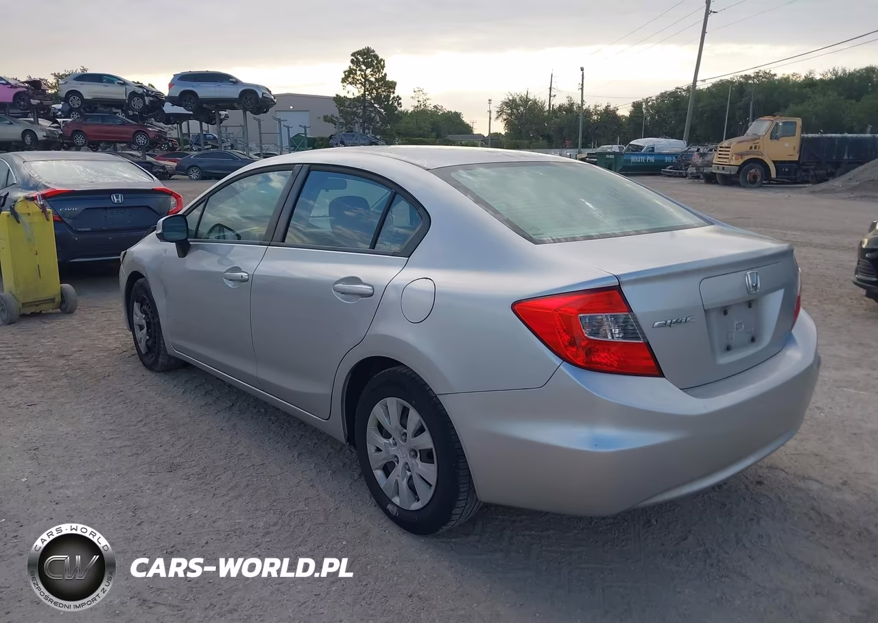 2012 Honda Civic Lx VIN:19XFB2F5XCE074086 - 3