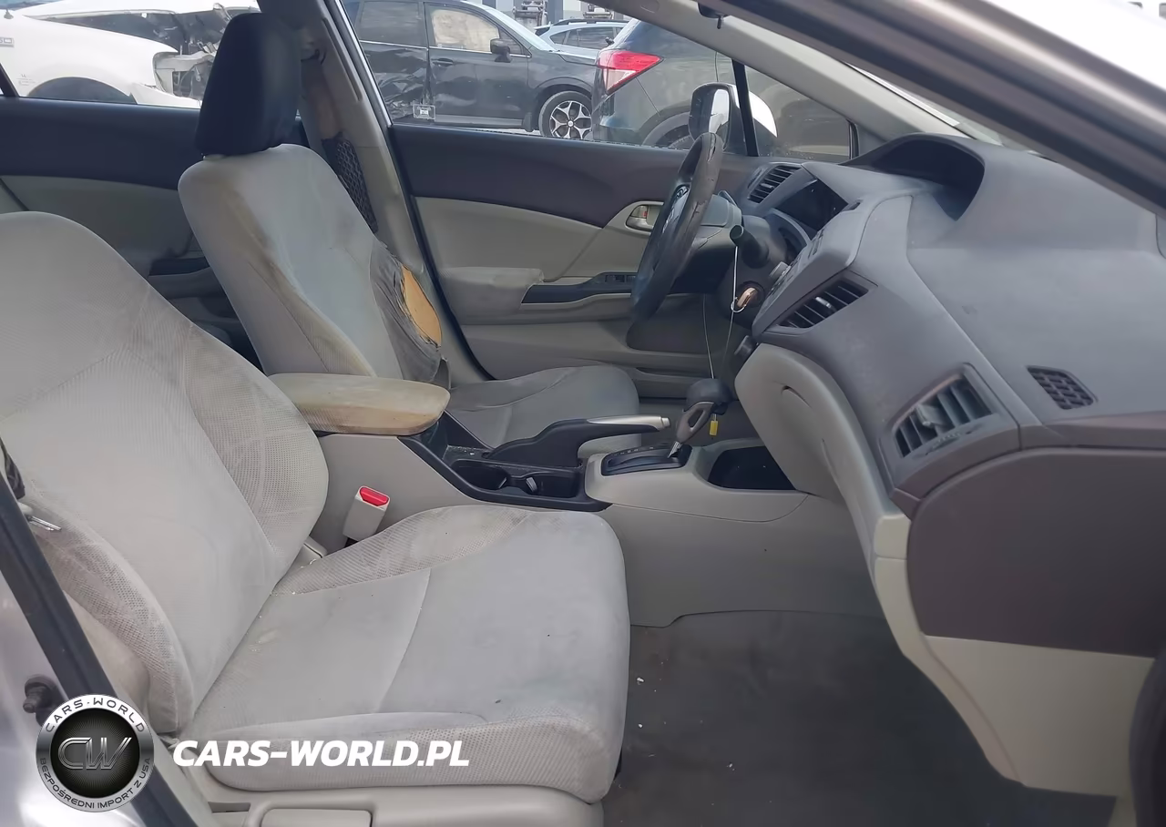 2012 Honda Civic Lx VIN:19XFB2F5XCE074086 - 5