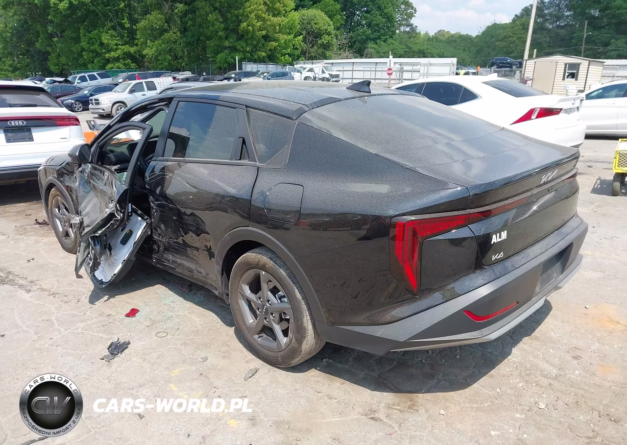 2025 Kia K4 Lxs VIN:3KPFT4DE7SE093852 - 3