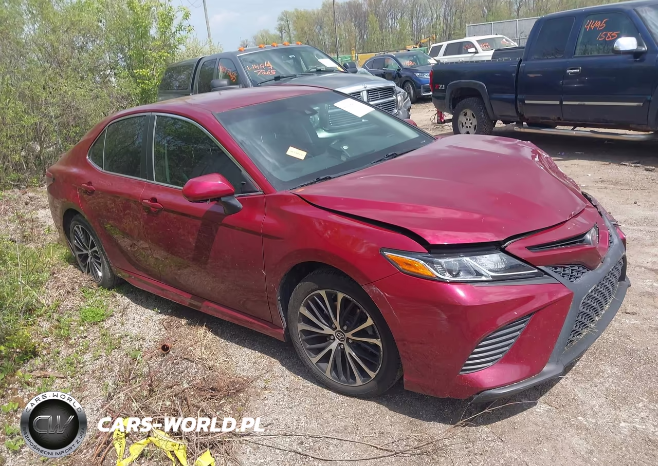 2018 Toyota Camry Se – zdjęcie 1 z 16