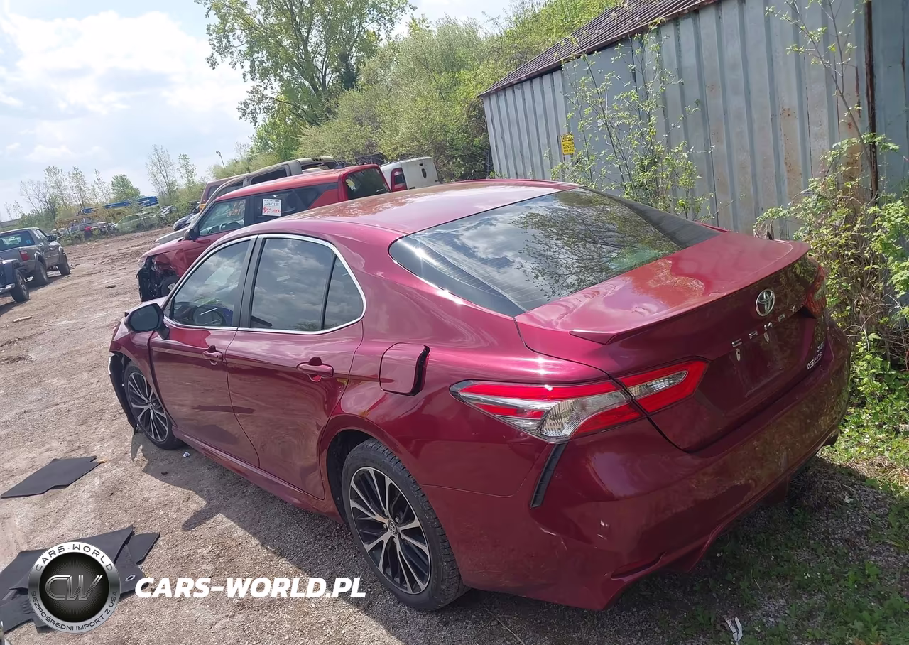 2018 Toyota Camry Se VIN:4T1B11HK8JU523435 - 3