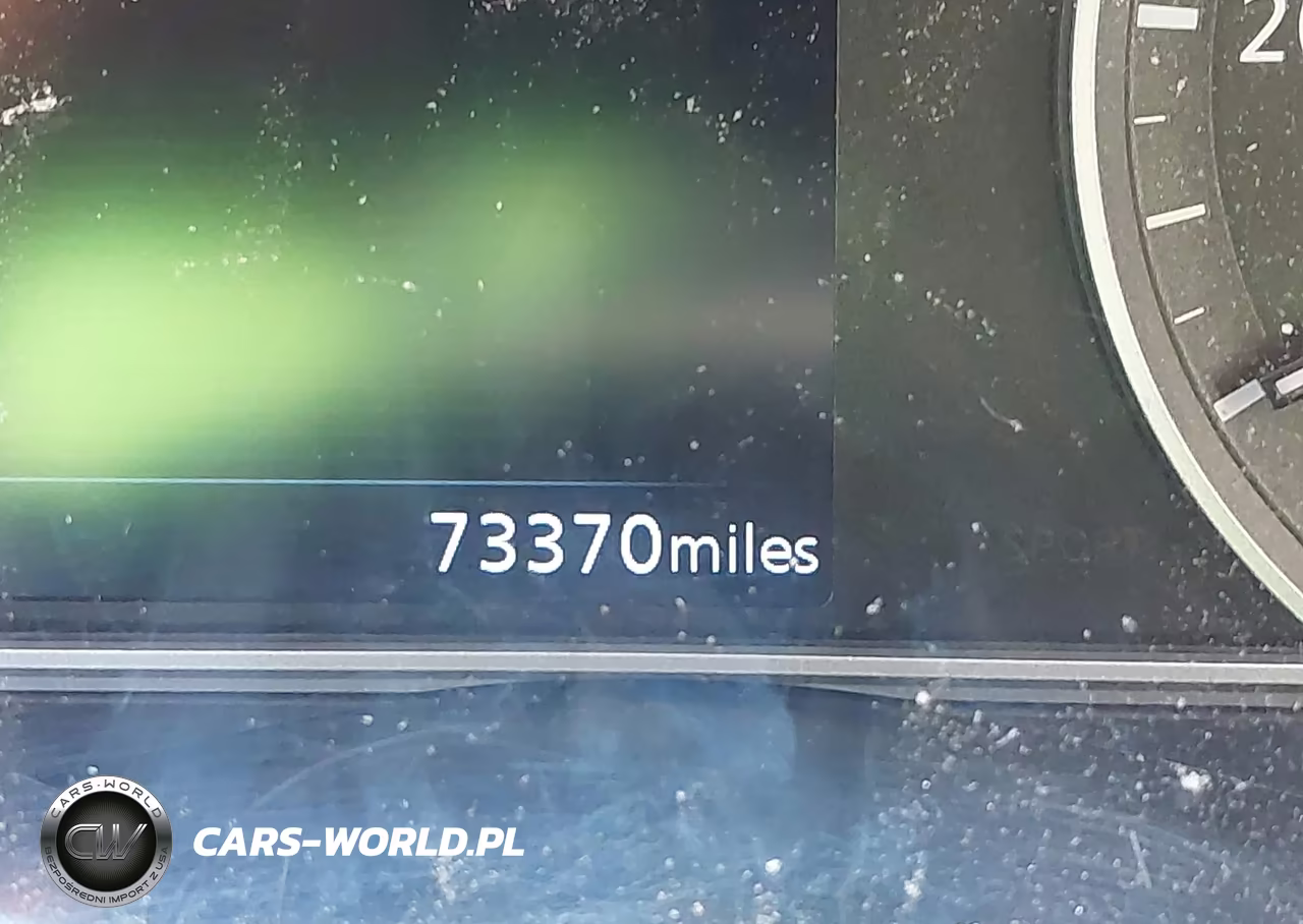 2019 Nissan Kicks Sr VIN:3N1CP5CU6KL566323 - 15