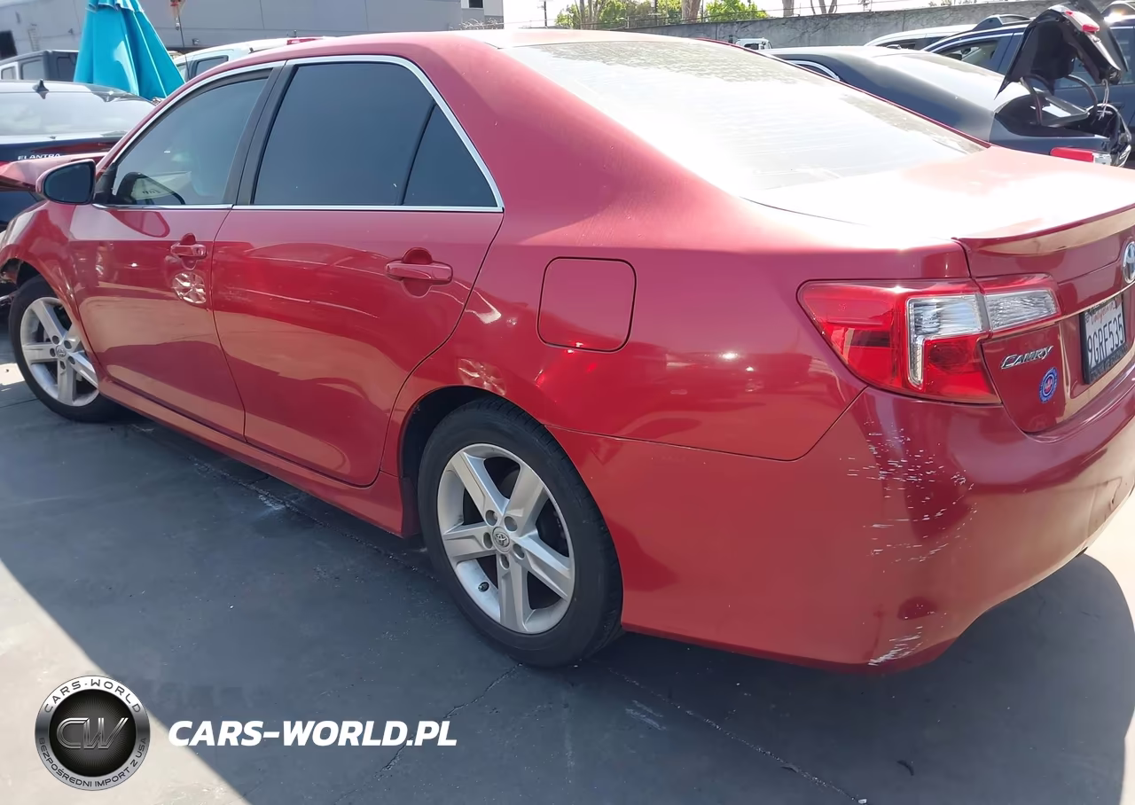 2013 Toyota Camry Se VIN:4T1BF1FK1DU723551 - 3