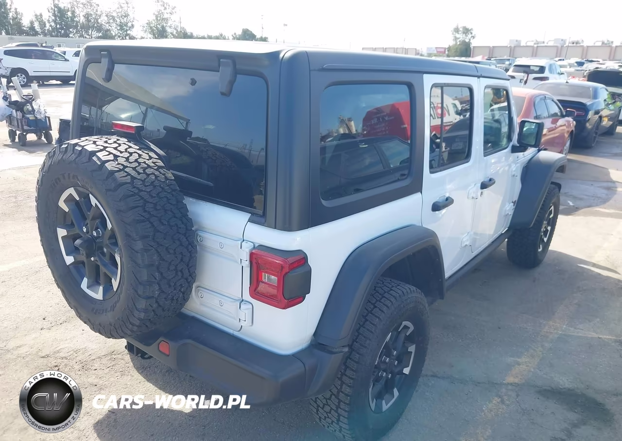 2025 Jeep Wrangler Rubicon VIN:1C4PJXFN2SW527397 - 4