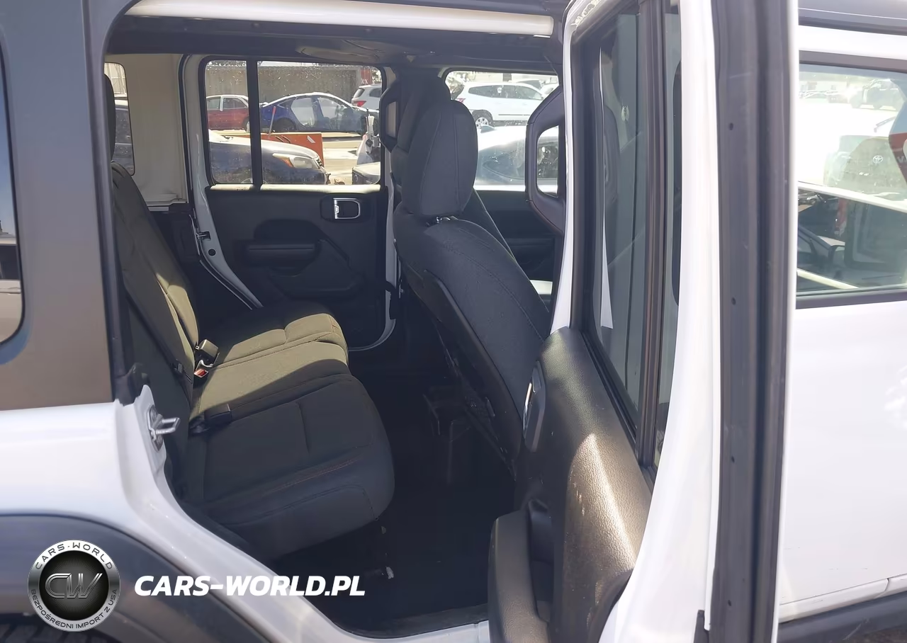 2025 Jeep Wrangler Rubicon VIN:1C4PJXFN2SW527397 - 8